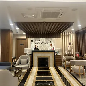 Sapphire 4*, Istanboel Turkije