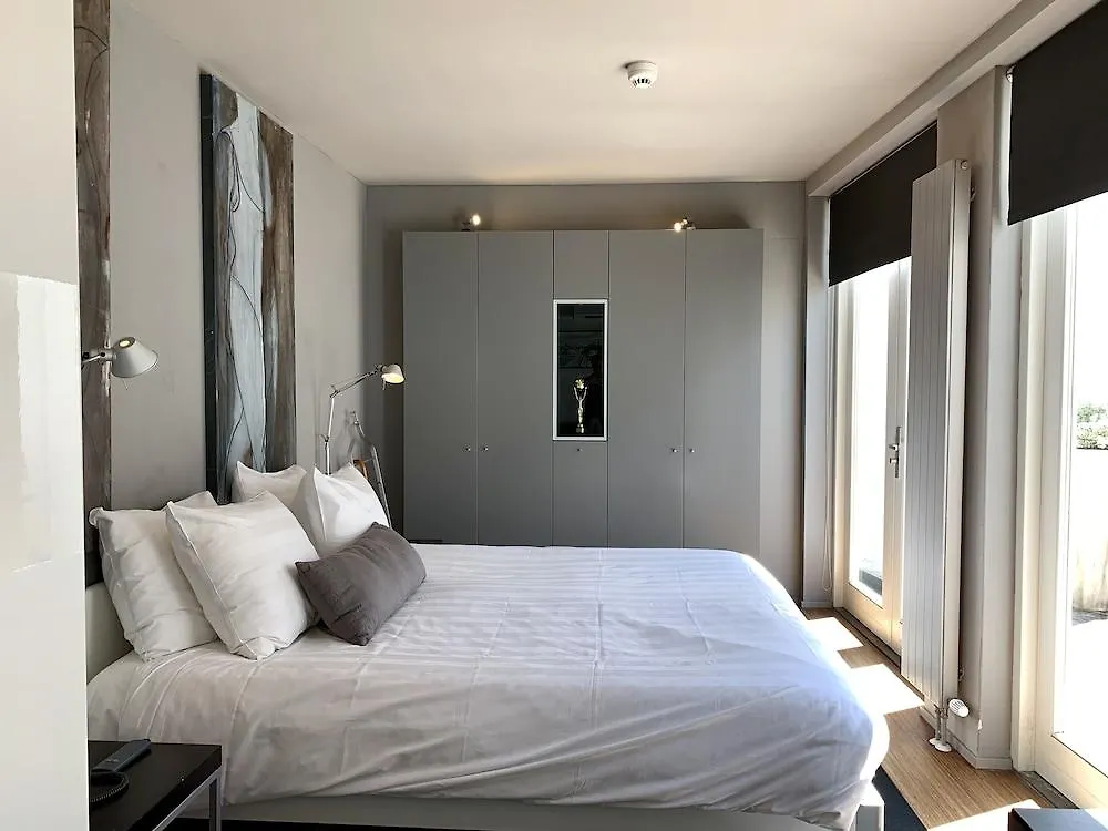 Derlon Hotel Maastricht 4*,